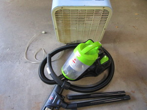 lot 292 image: Bissell Vacuum, Fan