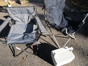 lot 294 image: Camp Chairs, Cooler