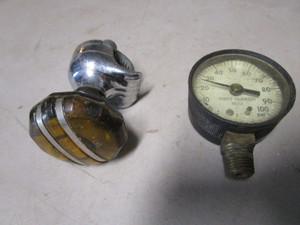 lot 241 image: PSI Gauge, Knob for Steering Wheel