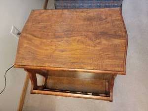 lot 43 image: Mersman Contemporary Side Table