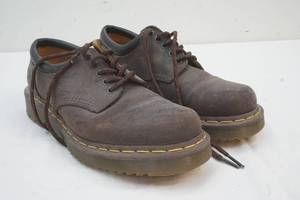 Dr Martens shoe