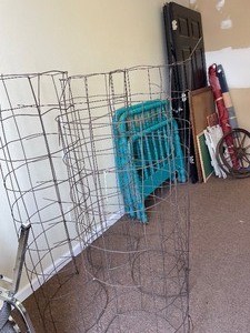 4 5ft tall wire veggie cage...