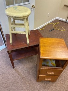 Yellow Vintage stool, maple side dr...