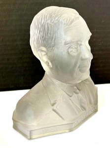 Rare Mike Owens Satin Glass Bust by Heisey Glass