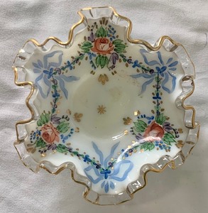 Vintage Fenton Silvercrest Bowl Floral Decoration and Bill Fenton DVD