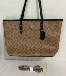 New Coach Signature City Tote