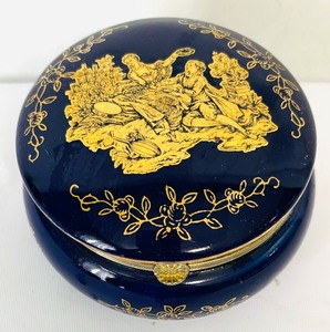 French 18K Gold Painted Hinged Limoges Trinket Dish