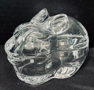 Darling Glass Bunny Lidded Dish