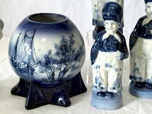 (4) Vintage Japan Figurines & Royal Bonn Delft Rose Bowl (Germany)