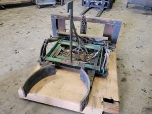 Valley Craft Hydraulic Barrel Clamp and Tipper - Model No 6138 - Quick Attach for Skid Loader and Fork Pockets