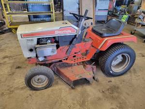 SIMPLICITY Model 7010 6-Speed Garden Tractor with Briggs & Stratton 16hp 2-Cylinder Engine