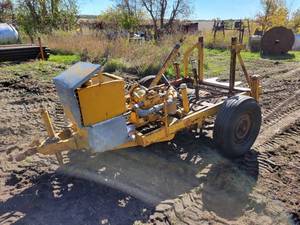 Steel Trailer with Rear Hydraulic Cylinders