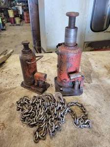 Pair of Bottle Jacks and 14 Chain with Hooks
