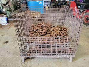 Steel Wire Crate with Unfinished Cast Iron Pulleys