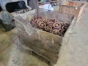 Steel Wire Crate with Unfinished Cast Iron Pulleys