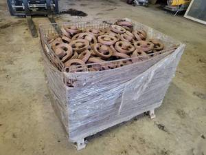 Steel Wire Crate with Unfinished Cast Iron Pulleys