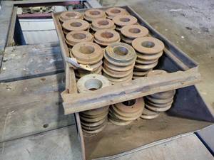 (80) Cast Iron 3.50 Diameter Pulleys - Use a 1-916 Bushing