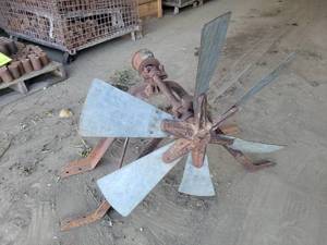 1915 Minneapolis Tractor Radiator Fan Assembly