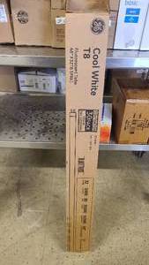Contractor Case of T8 Cool White Flourescent bulbs