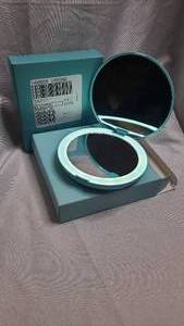 Brand New POP Sonic compact with light and batteries