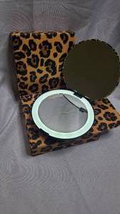 Brand New POP Sonic compact with light and batteries