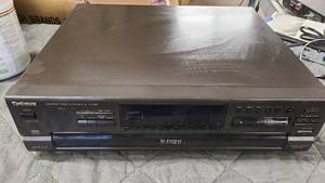 Technics Compact Disc Changer SL-PD887