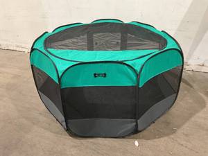 lot 207 image: Ruff n Ruffus Portable Foldable Pet Playpen, Carrying Case, Travel Bowl - Aqua