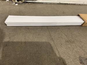 lot 325 image: Spectrum Via White Vinyl Folding Door - READ