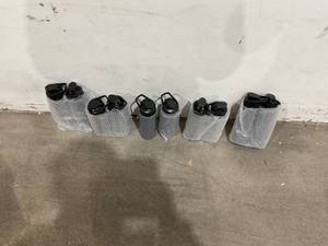 lot 136 image: Chengi 10-Piece Gray Aluminum Lightweight 24 oz Snap Lid Water Bottles