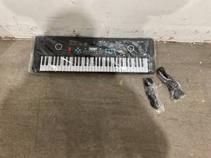 lot 138 image: 61 Key Electronic Portable Keyboard Piano with Built-In Speaker Microphone