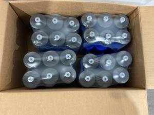 lot 144 image: 24 Pack 22oz Sports Bottles with Pull Cap - BlueBlack