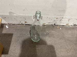 lot 158 image: SET OF 6 Giara Swing Top Bottles