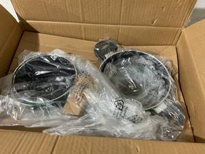 lot 397 image: Mosta 8-Piece Aluminum Alloy Non-Stick Cookware Set
