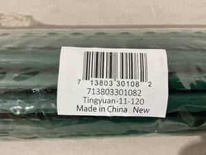 lot 405 image: TINGYUAN 25-Pack 48 Inch Green Garden Stakes