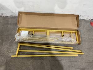 lot 183 image: Fomcet 8FT x 8FT Backdrop Stand - Gold