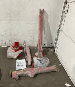 lot 10 image: VEVOR Truck Mounted Hydraulic Crane 2000 lbs Pickup 360°Swivel Design