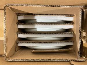 lot 199 image: Famiware Plates and Bowls Set, 12 Pieces Dinnerware Sets, Dishes Set for 4, Light Gray