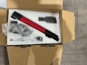 lot 60 image: WLUPEL Hero 8 Pro Cordless Vacuum Cleaner - Red