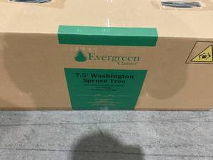 lot 62 image: Evergreen Classics 7.5 ft Color Blast Pre-Lit Washington Spruce