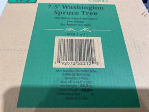 lot 63 image: Evergreen Classics 7.5 ft Color Blast Pre-Lit Washington Spruce