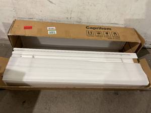 lot 52 image: Caprihom Vinyl Privacy Fence, 2 panels - White