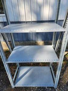 lot 2 image: Pallet Racking  Shelving