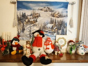lot 71 image: Holiday DeCor Christmas Snowman Etc.