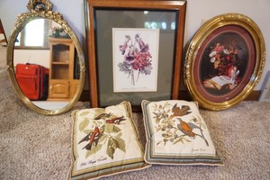 lot 81 image: Home DeCor Mirror Floral Print Hand-Stitched Bird Pillows