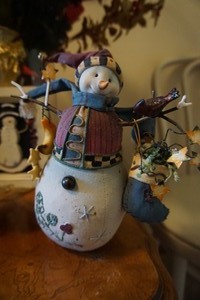 lot 94 image: Holiday DeCor winter Christmas Snowman