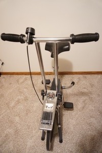 lot 66 image: Exercise Bike Ergometer 5500 Performax