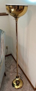 lot 14 image: LampsLighting MCM Heavy Brass Floor Lamp