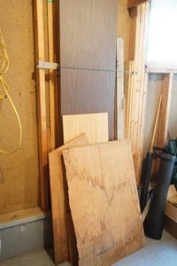 lot 133 image: Garage...A Lot of Wood