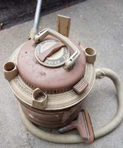 lot 16 image: Antique Vintage Filter Queen Vacuum