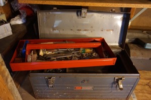 lot 113 image: Garage Tools Metal Steel Large Tool Box with Contents
